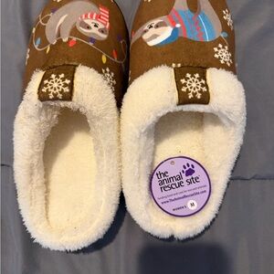 Brown Sloth Print Slippers